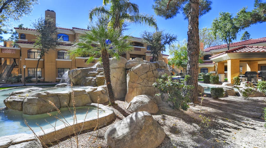 Scottsdale, Arizona Luxury Condo & Resort Amenities For Golf Vacation